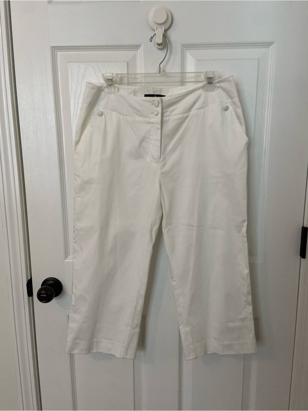 Grace Elements White Cropped Capris size 8